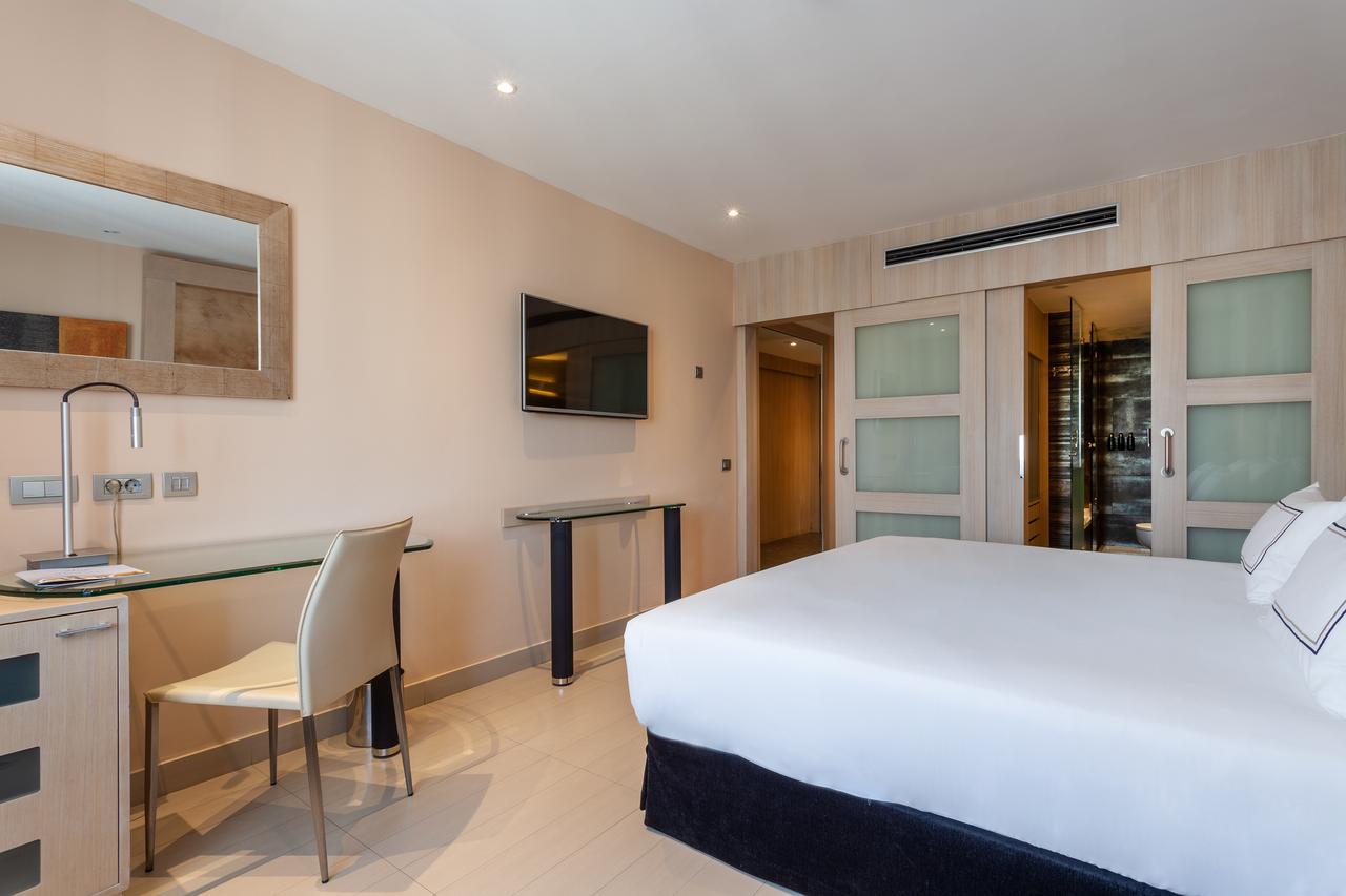 121bMeliaSevilla-Premium_Room