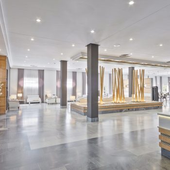 © Fotointeriores
www.fotointeriores.com © Fotointeriores
www.fotointeriores.com